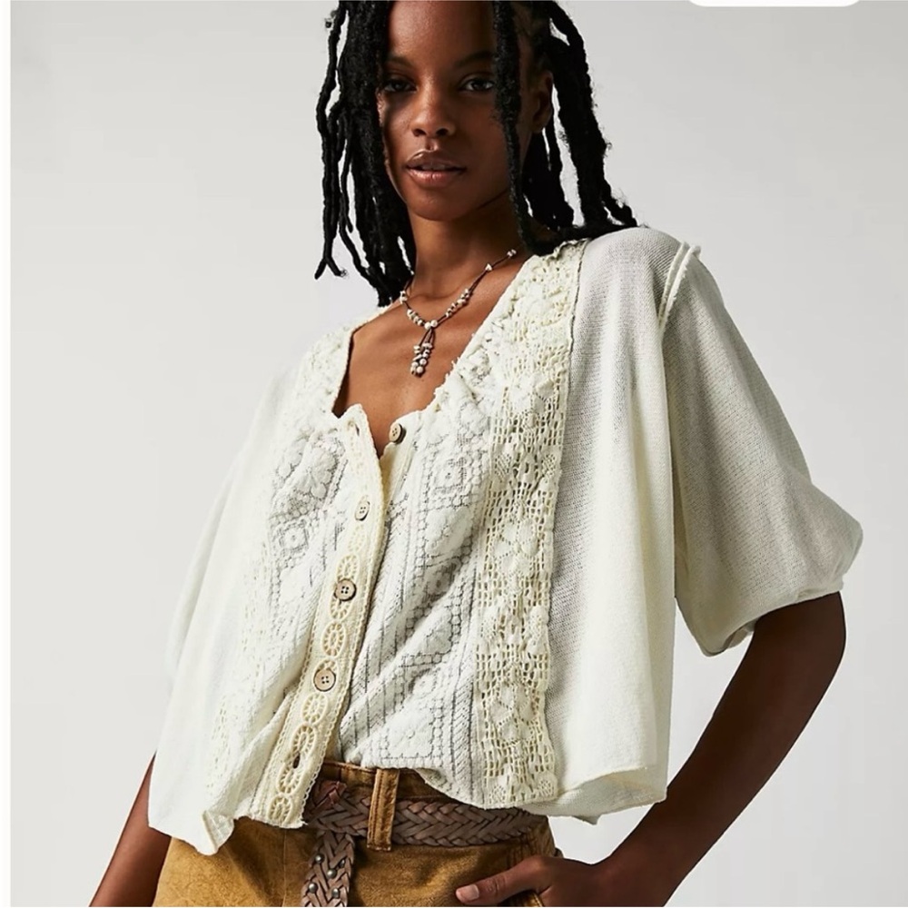 FREE PEOPLE Mae Top Elegant Cream Lace Button-Up Top Sz Small